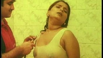 Mallu Kumtaz - shower fuck